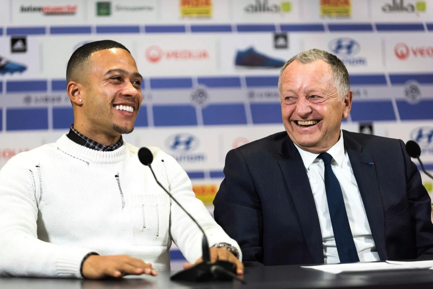 Memphis Depay est à fond derrière Jean-Michel Aulas pour les élections municipales