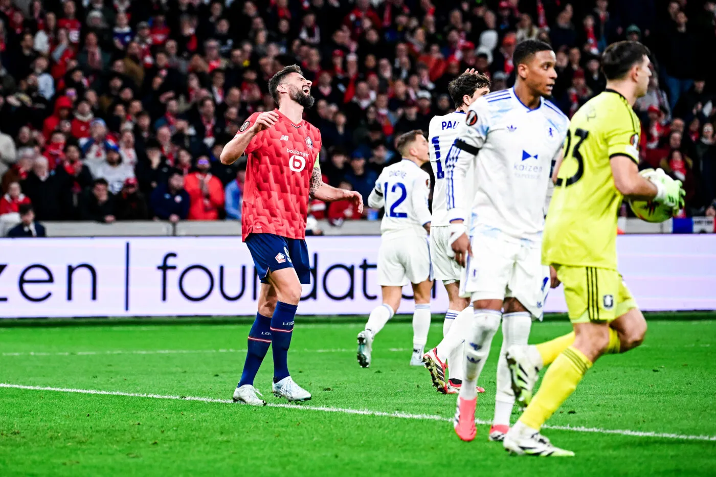Lille perd des plumes contre Aston Villa