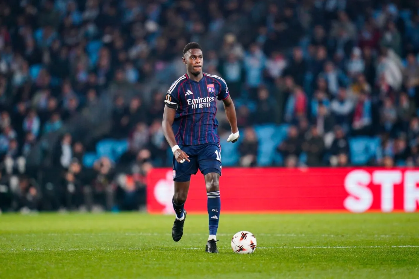 Moussa Niakhaté n’a rien compris aux mots de son gardien Dominik Greif