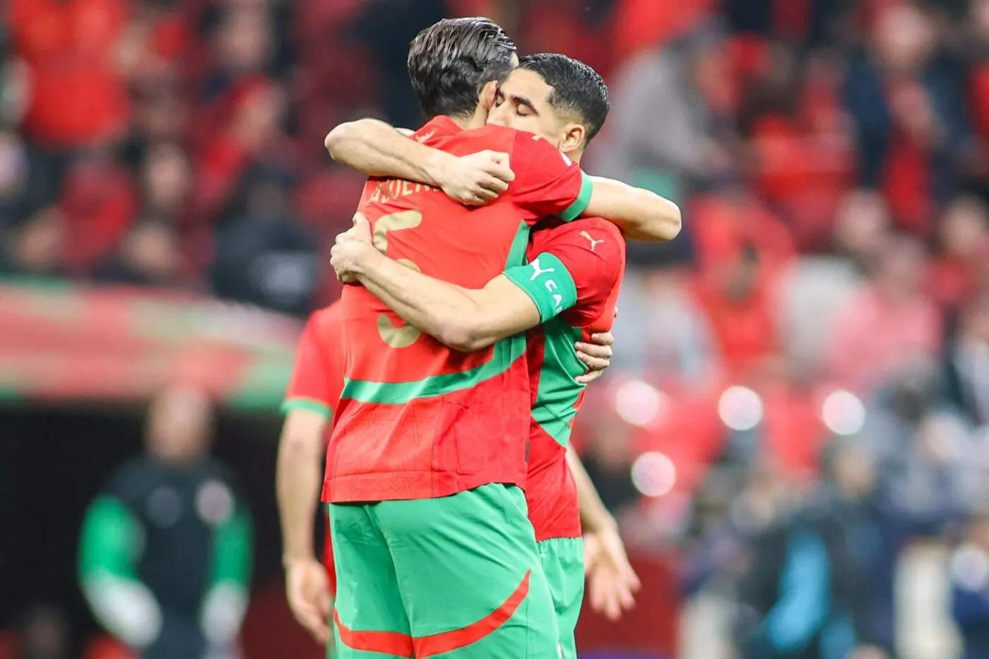 Achraf Hakimi apporte son soutien à Nayef Aguerd