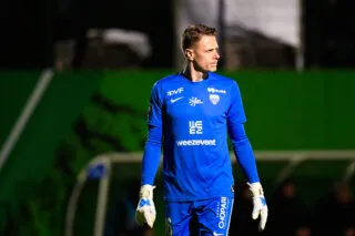 Dijon joue sans gardien mais garde la tête du National devant Rouen