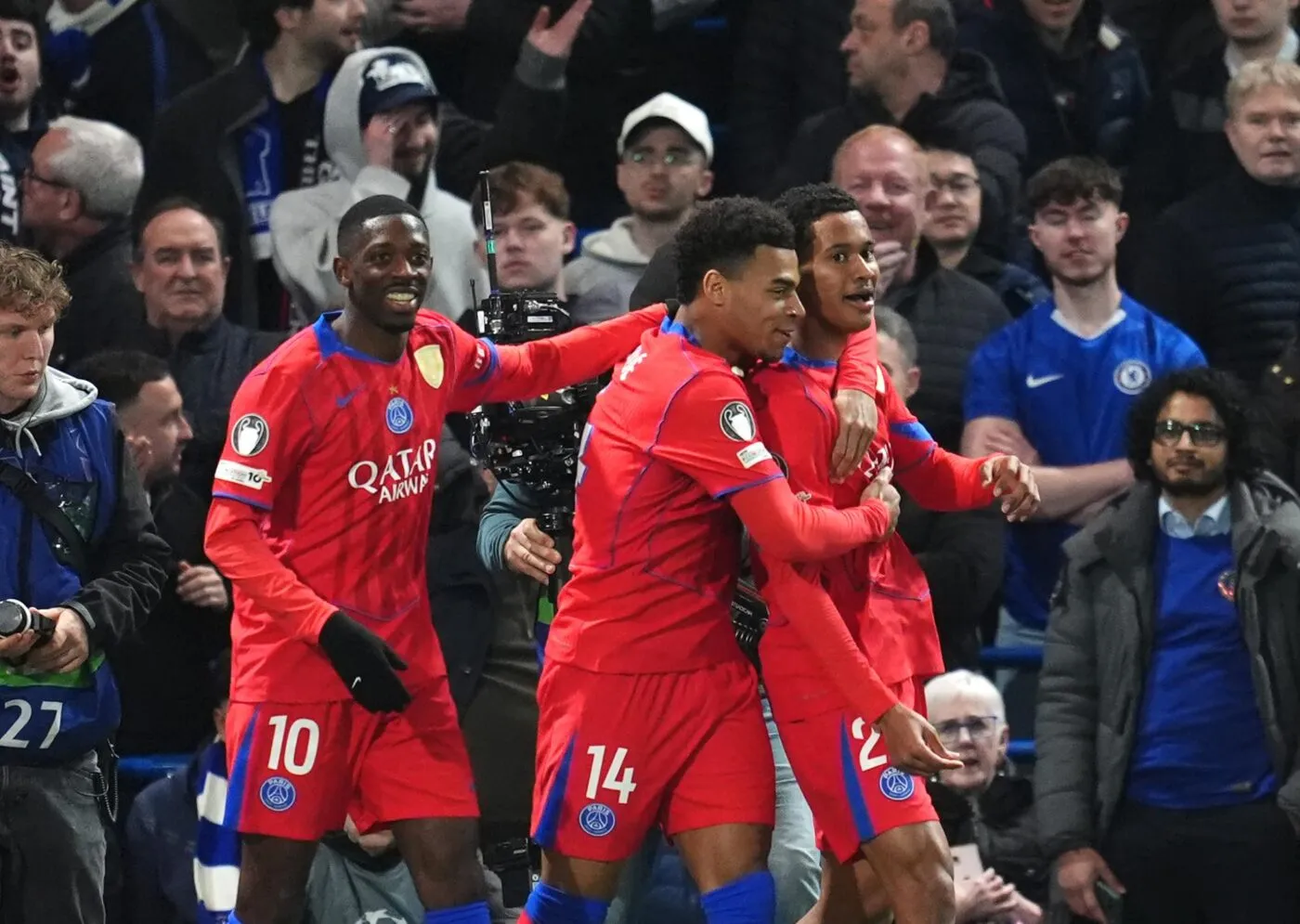 Le PSG surclasse Chelsea et file en quarts