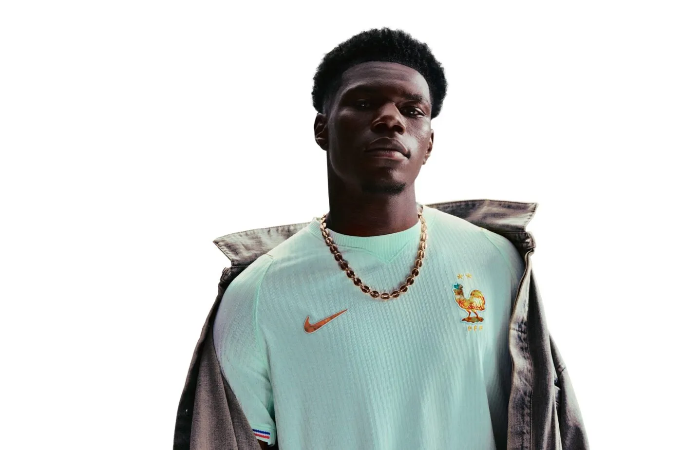 Voici les nouveaux maillots de l’Equipe de France pour la Coupe du Monde 2026 dont un maillot extérieur vert inédit