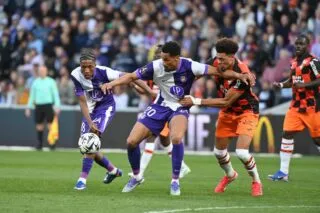 Emersonn illumine Toulouse