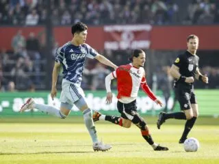 Le Feyenoord et l'Ajax dos à dos