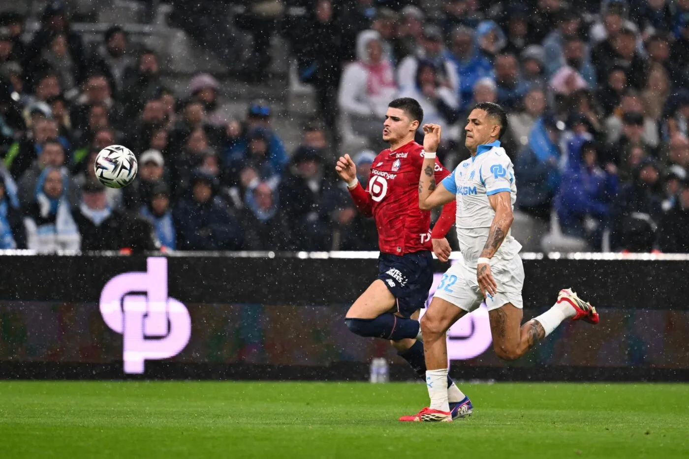 «<span style="font-size:50%">&nbsp;</span>L’argent ne suffit pas à gérer un mercato  »