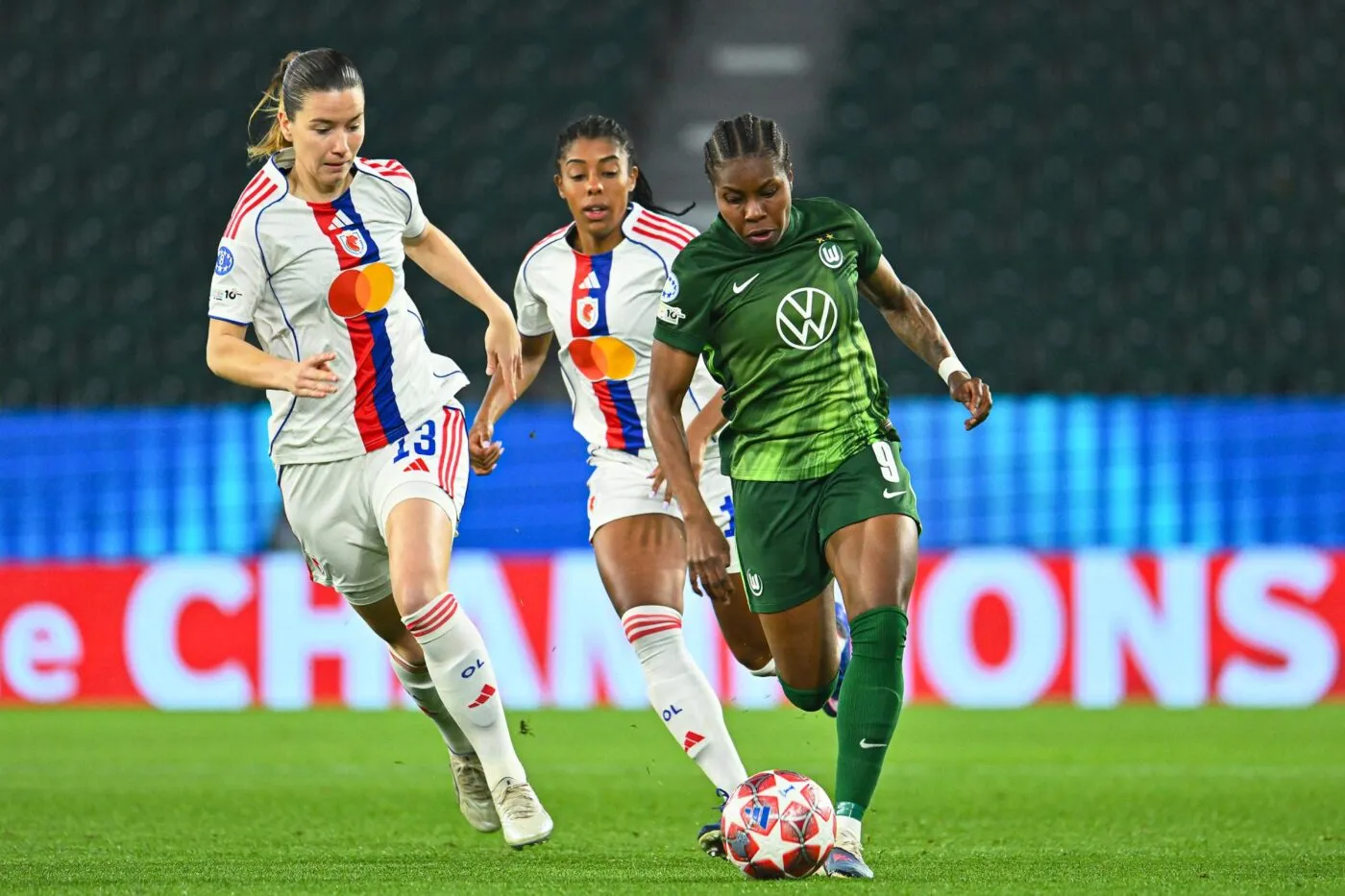 Les Lyonnes piégées par les Louves de Wolfsburg