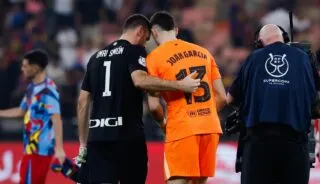 Unai Simón compare Joan García à un géant