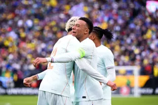 Les Bleus posent leurs bases face au Brésil