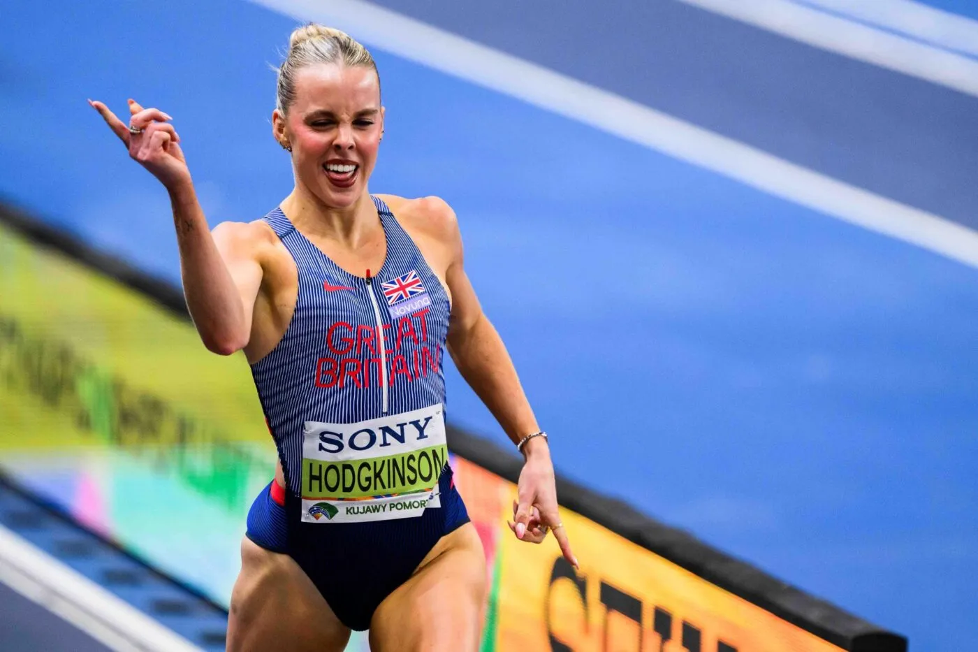 Une championne olympique d'athlétisme se moque de West Ham