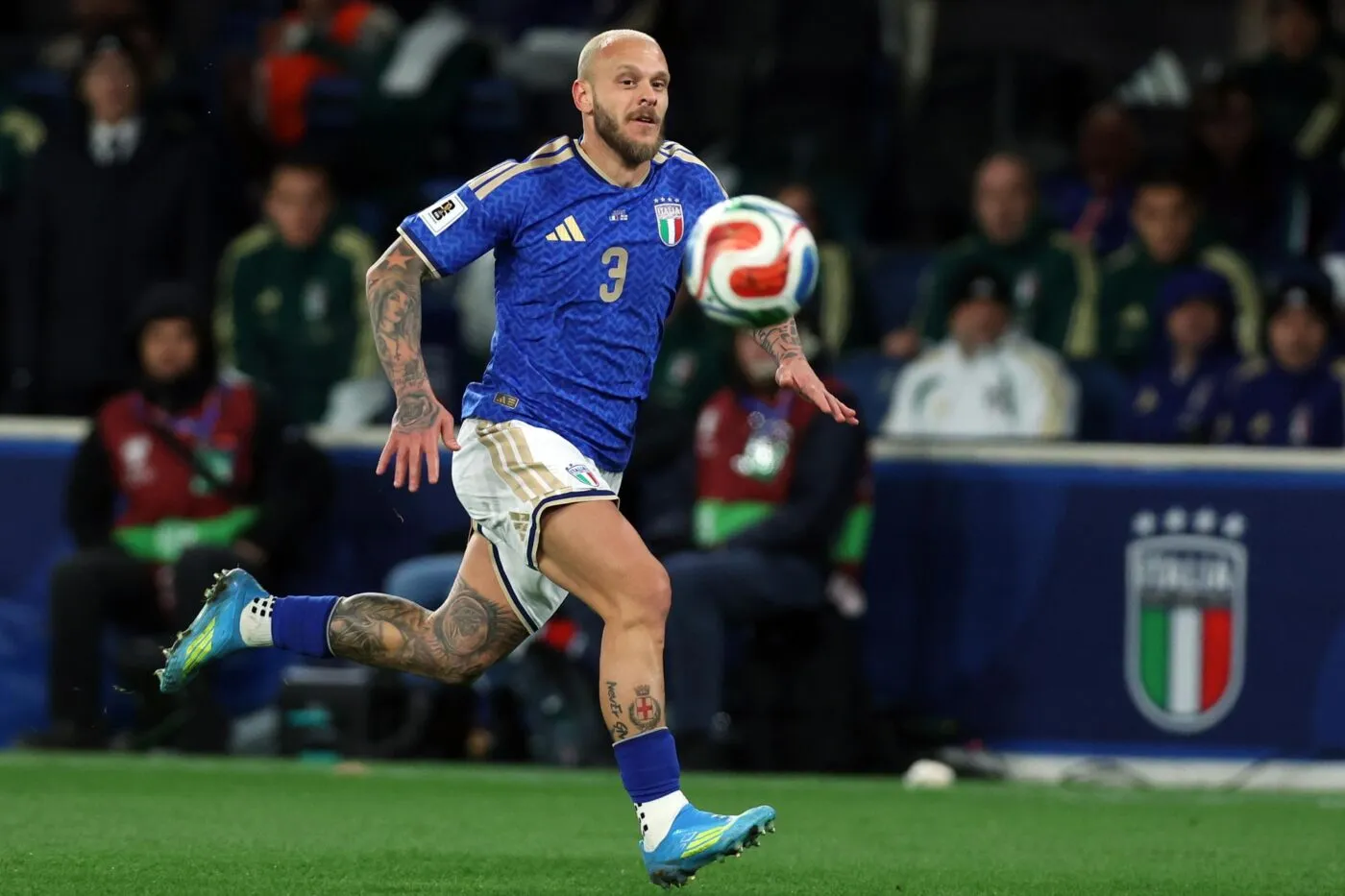 Un cadre italien s'explique après les célébrations lors de la qualification de la Bosnie