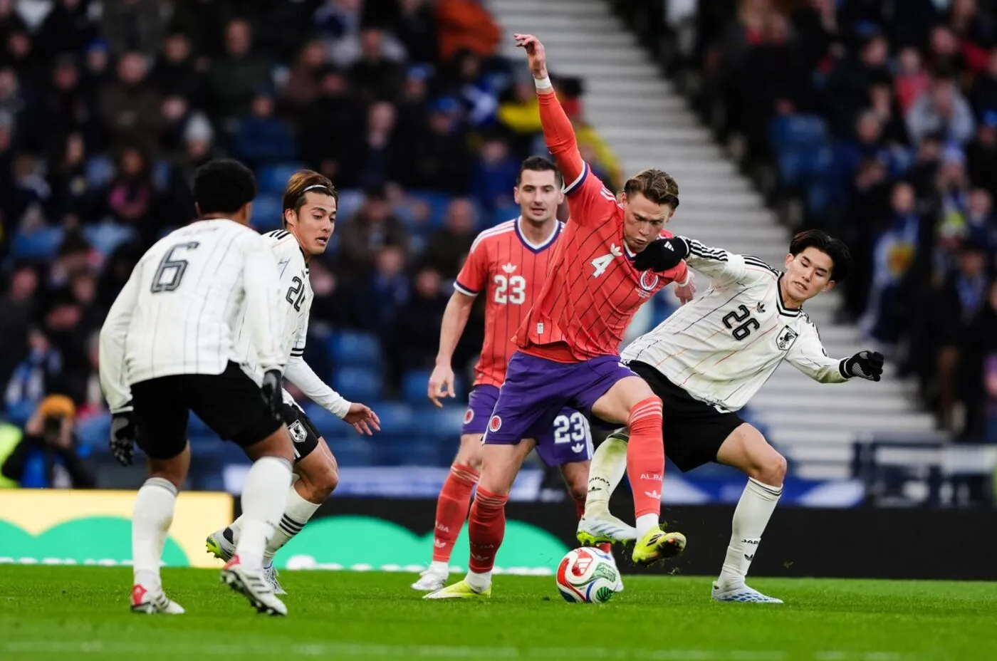 Le Japon vient à bout de l’Écosse