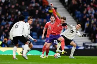 Le Japon vient à bout de l'Ecosse