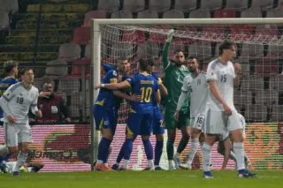 En direct : la Bosnie et l'Italie toujours dos-à-dos