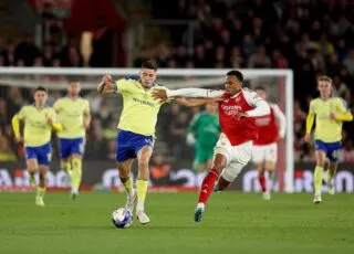Arsenal choke en FA Cup