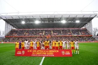 Lens s'impose face à Rouen lors d'un amical pour la libération de Christophe Gleizes