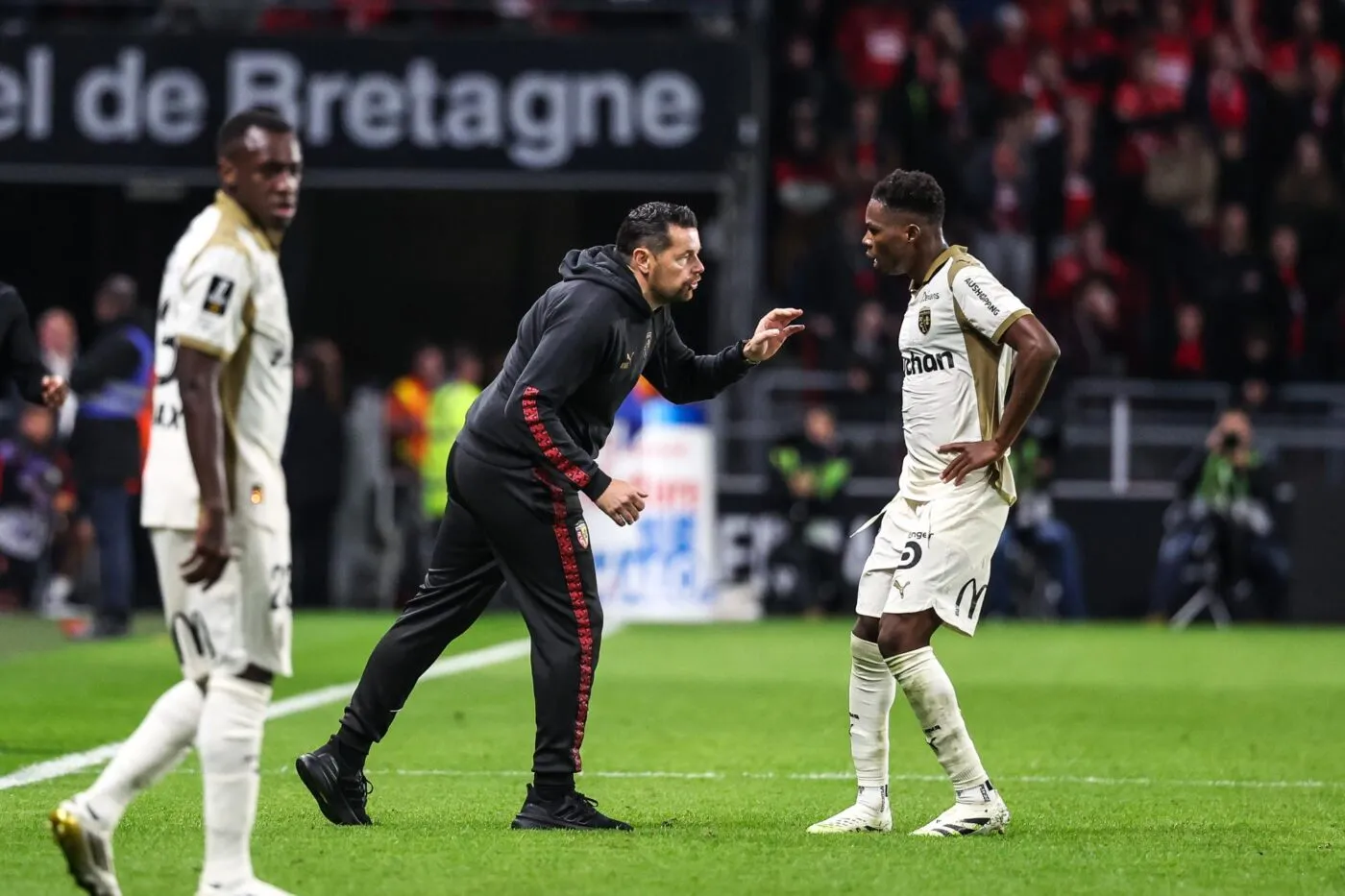 Un cadre commence à agacer à Lens