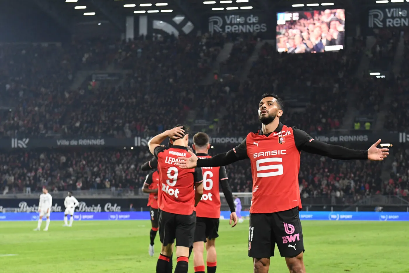 Rennes grignote Angers et remercie Samba