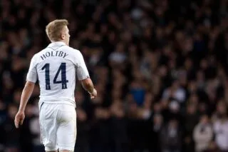 L'horrible blessure subie par Lewis Holtby