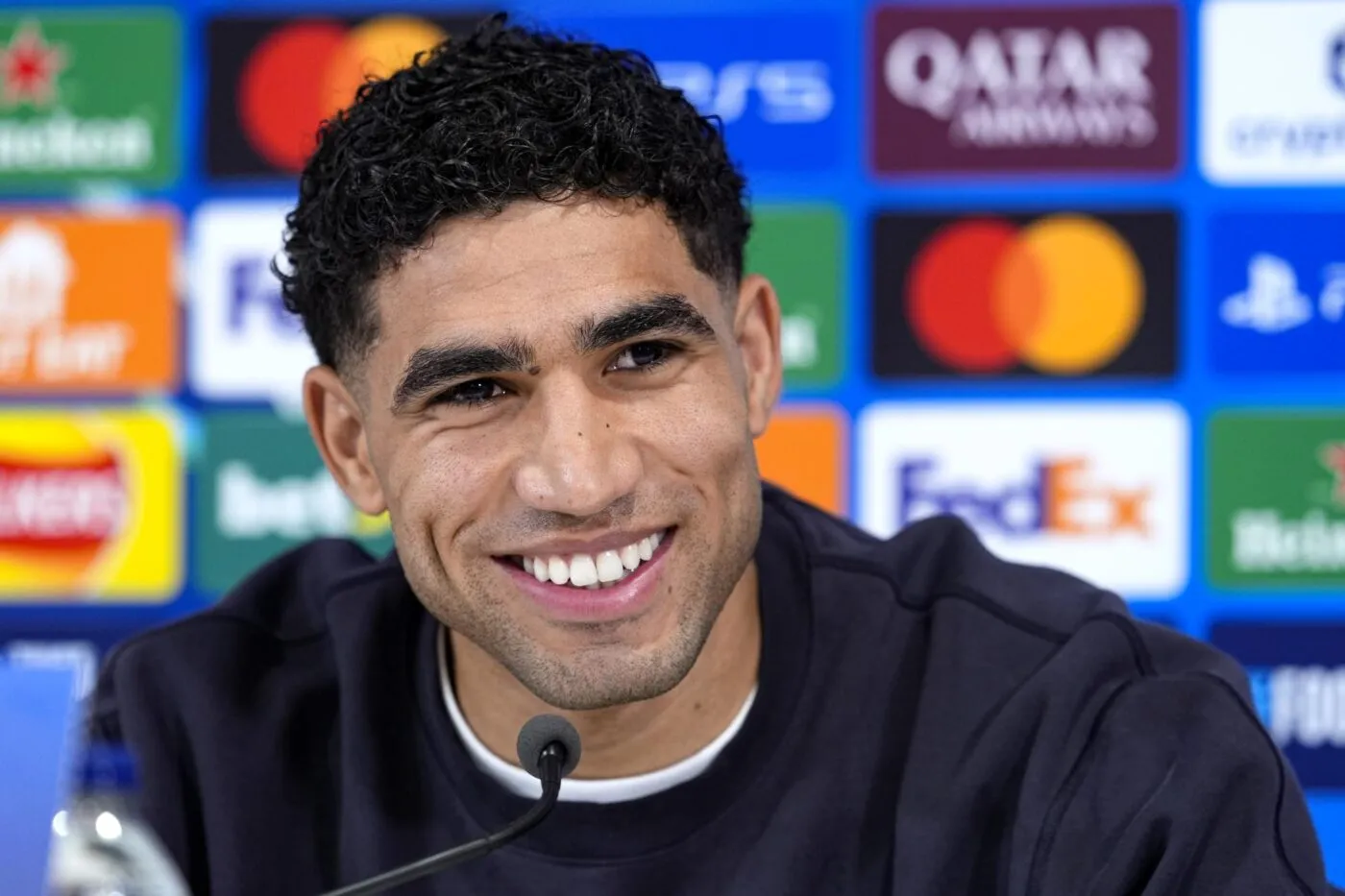 Achraf Hakimi loue Luis Enrique pour sa vision du poste de latéral