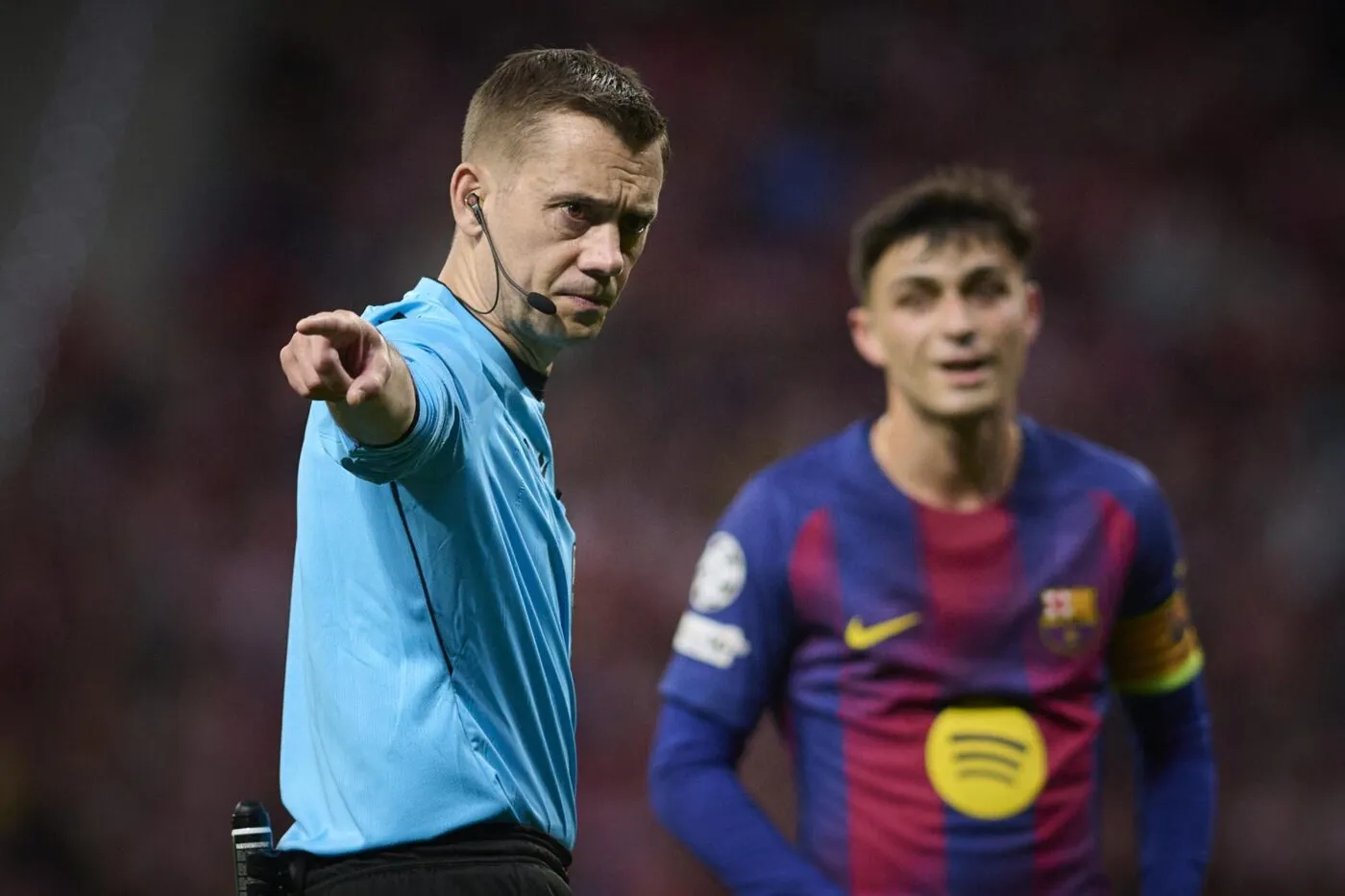 Face aux critiques du Barça, Clément Turpin a un soutien de poids