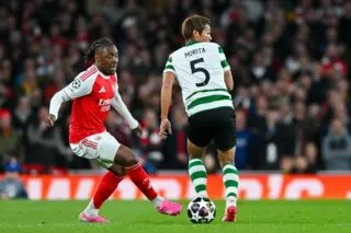 Sans briller, Arsenal file à nouveau en demi-finale