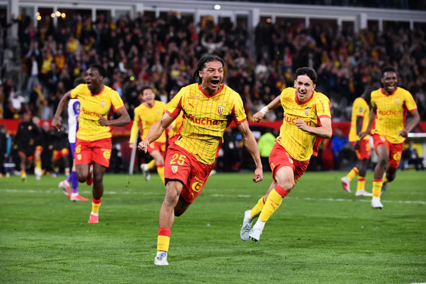 Lens bat quelques records contre Toulouse