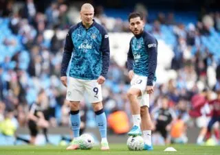 Un onze très offensif pour Manchester City contre Arsenal, Rayan Cherki titulaire