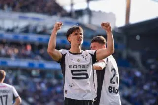 Rennes fait la bonne opération du week-end dans la course à l'Europe face à Strasbourg, le Paris FC corrige Metz, Brest rattrape Nantes dans le temps additionnel