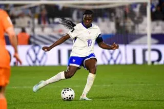 Griedge Mbock dénonce l'absence de convention collective dans le championnat féminin français