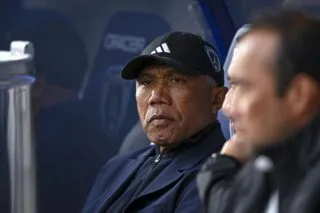 Antoine Kombouaré prolongé par le Paris FC ?