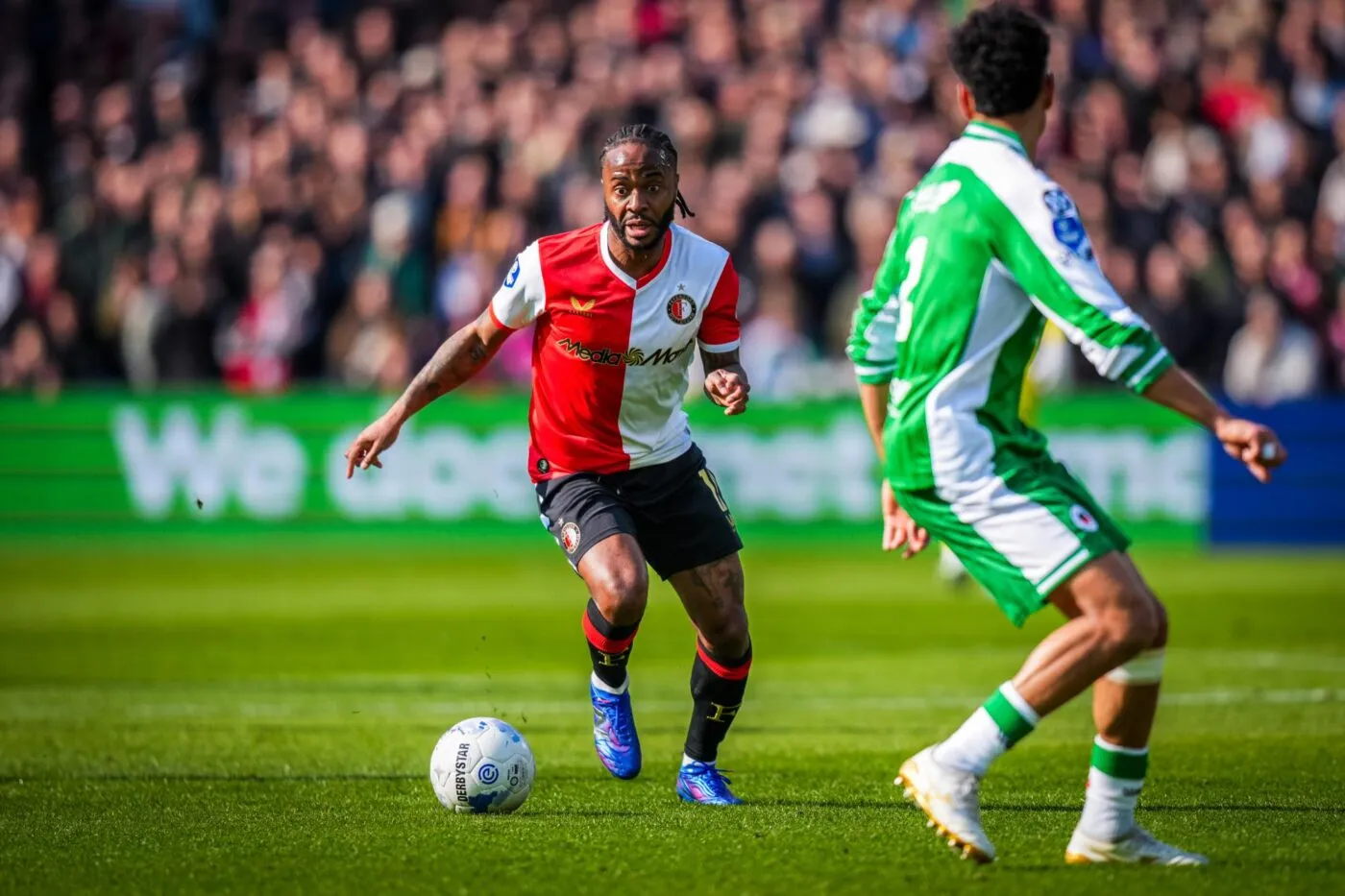 Raheem Sterling ne devrait pas rester au Feyenoord