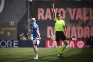 Sept matchs de suspension pour avoir insulté un arbitre