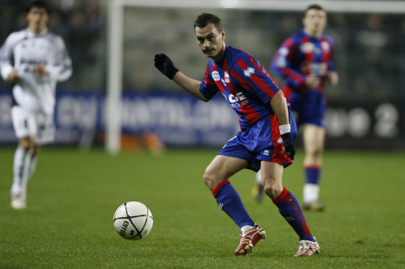 Stéphane Samson : « Ce qui me plaît dans les darts, c’est que t’es tout seul<span style="font-size:50%"> </span>»