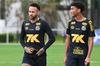 Dribblé à l’entraînement, Neymar aurait giflé son coéquipier