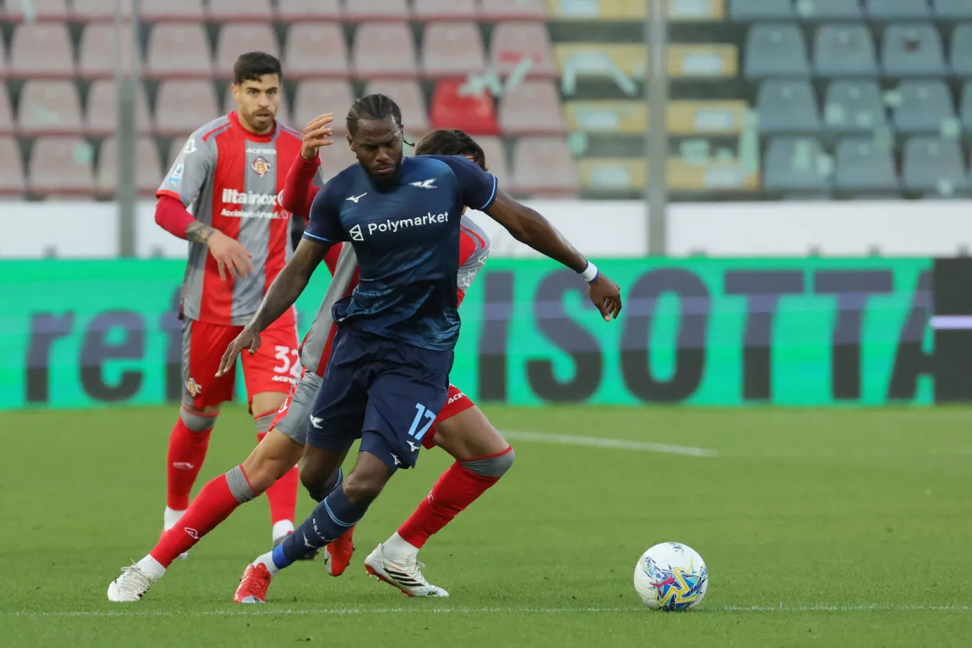 La Lazio fait couler Cremonese