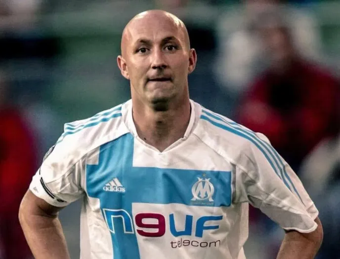 Quand les gardiens portent le maillot domicile de leur club