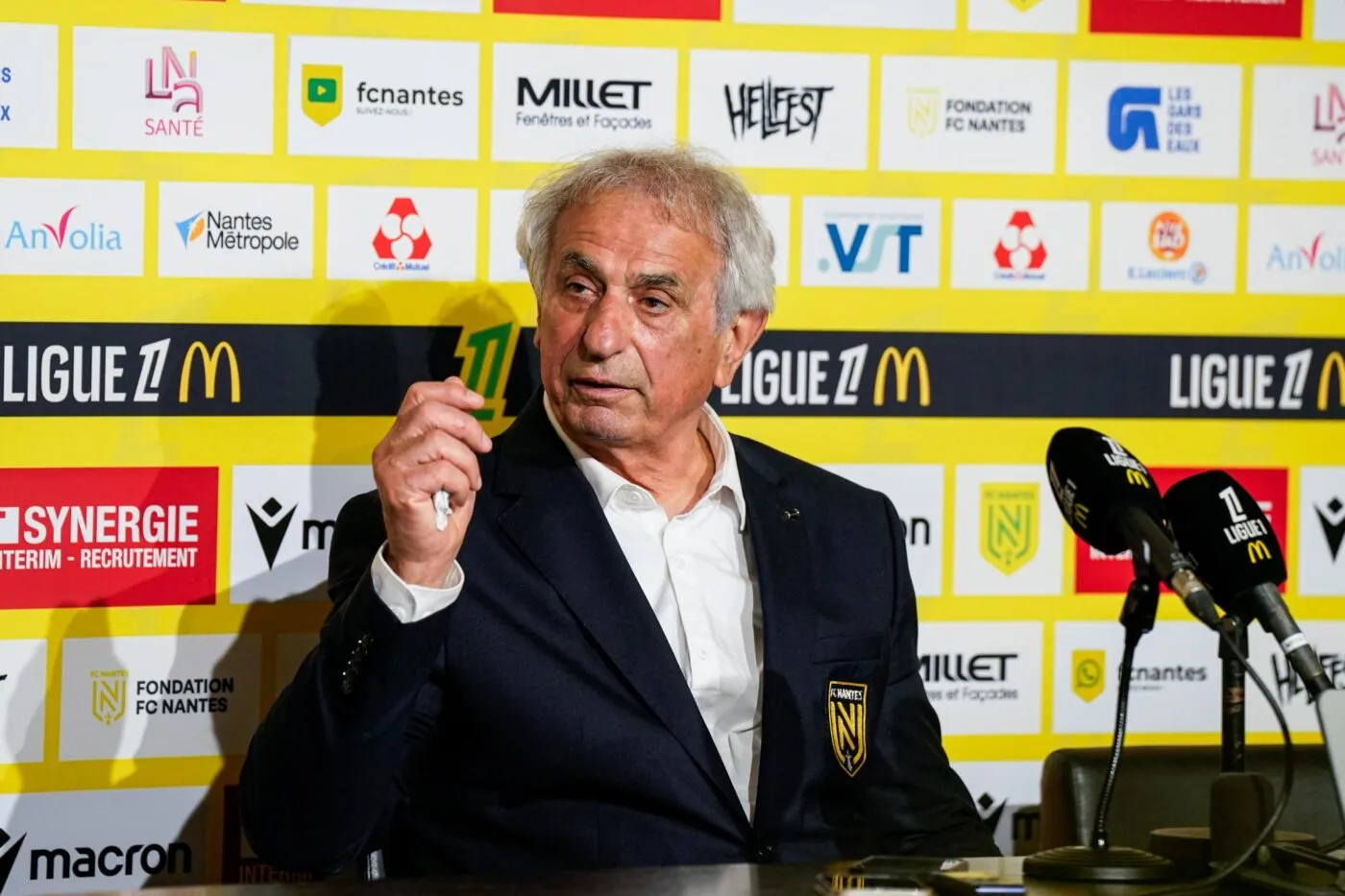 Vahid Halilhodžić crie à l’injustice après... Arsenal-Atlético