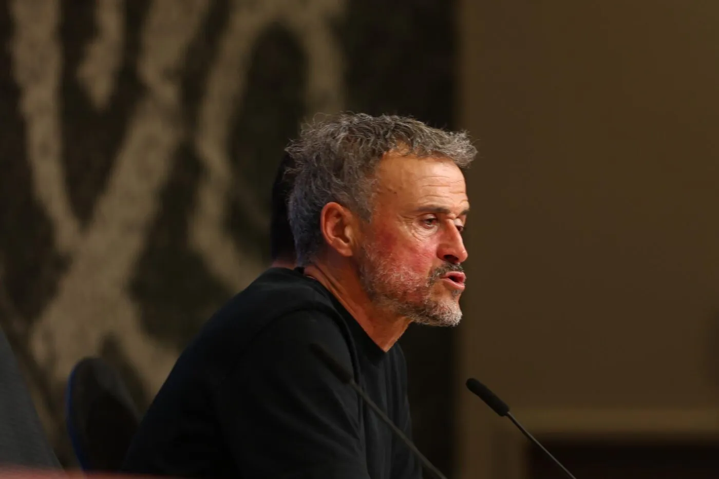 Luis Enrique lance déjà les hostilités avec Mikel Arteta