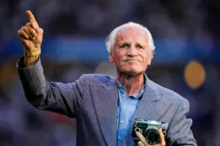 Yann Arthus-Bertrand a « pleuré toute la nuit » à cause de certains supporters du PSG