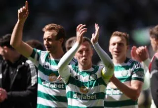 Le Celtic glane le Old Firm et relance la course au titre