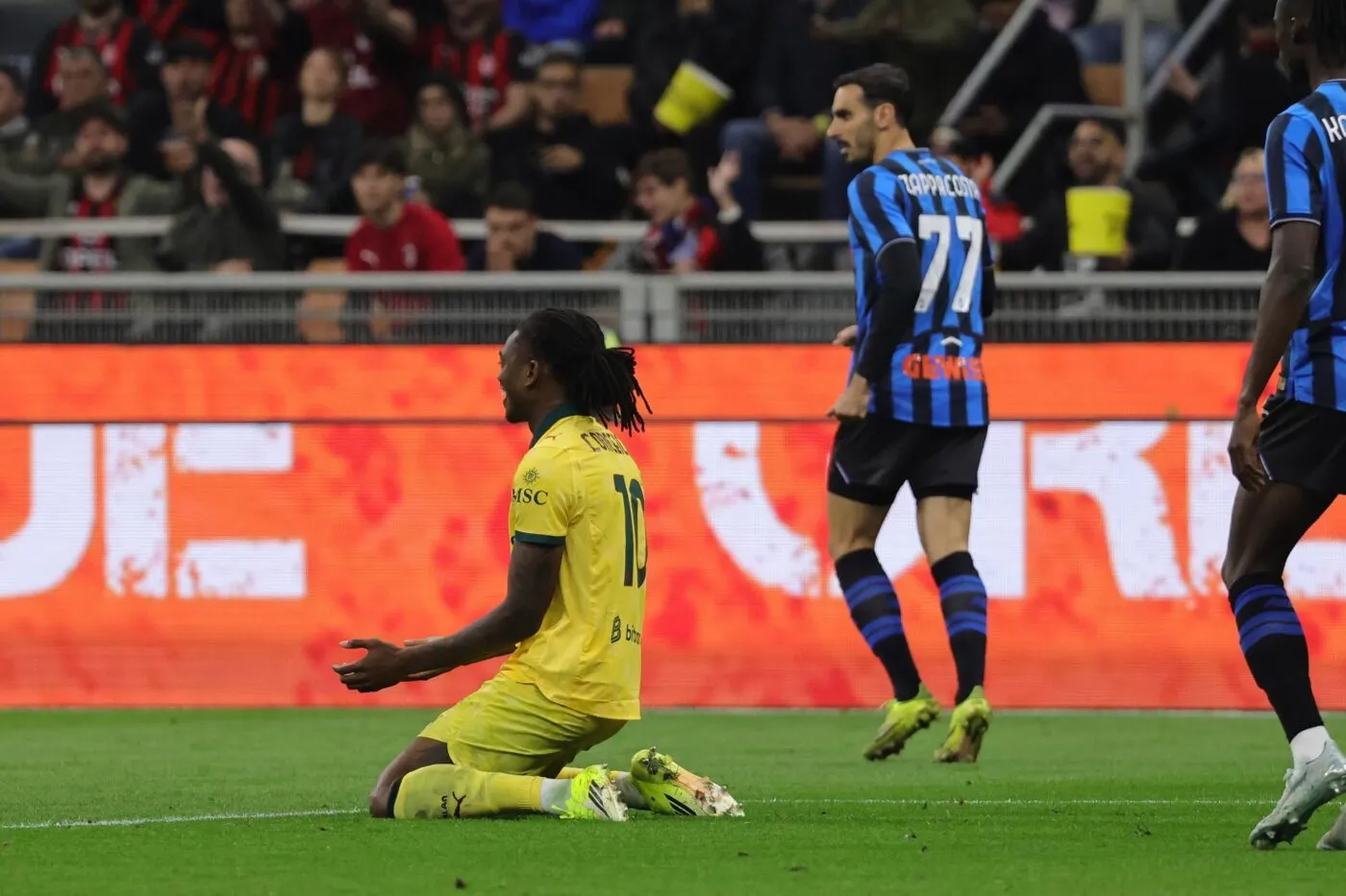 L’AC Milan cède encore à domicile contre l’Atalanta