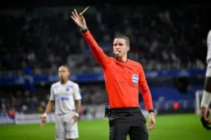François Letexier au sifflet d’une finale européenne