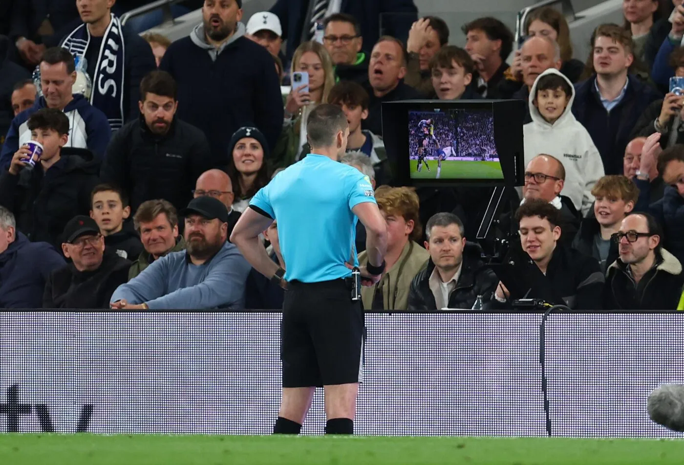 Pas d'extension de la VAR en Premier League
