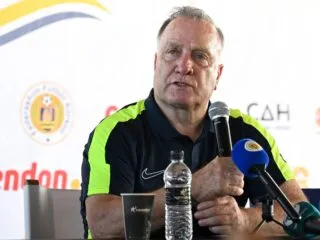 Curaçao fait revenir Dick Advocaat à un mois du Mondial
