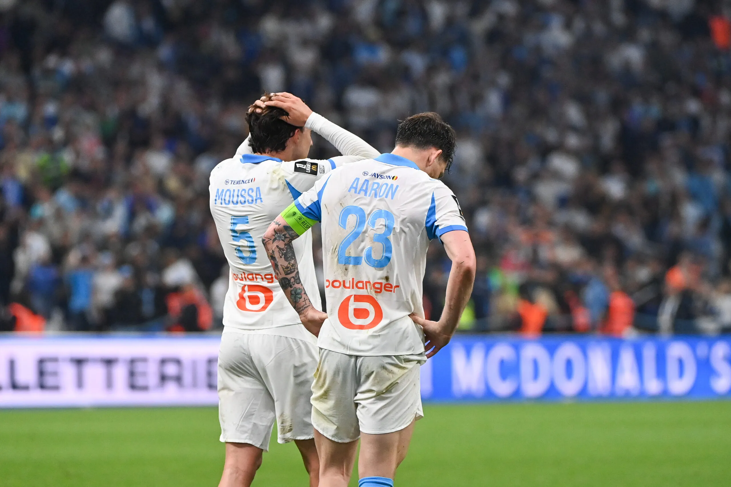 Leonardo Balerdi et Pierre-Emile Højbjerg (Photo by Icon Sport)
