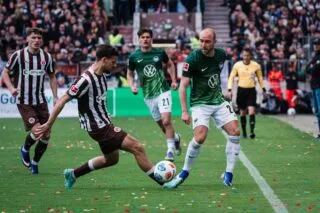 Wolfsburg arrache sa place en barrages de Bundesliga, Sankt Pauli relégué, Stuttgart verra la Ligue des champions