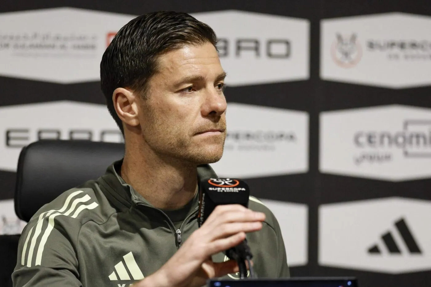 Xabi Alonso prêt à rebondir en Angleterre ?
