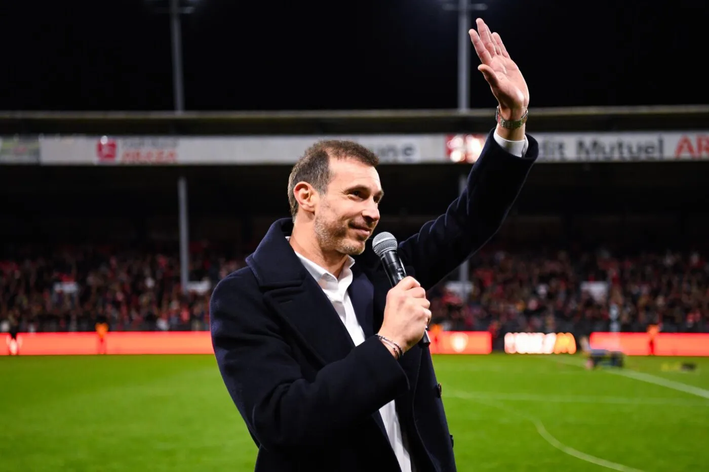 Pourquoi Grégory Lorenzi ne peut pas encore signer à l’OM