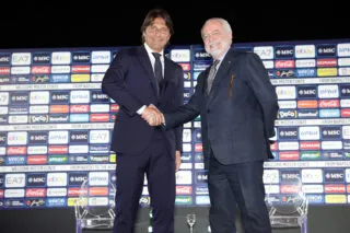 Conte et De Laurentiis s’embrouillent devant les journalistes